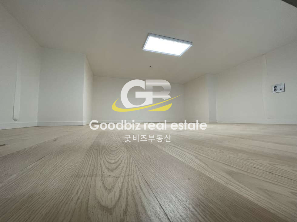 경기 수원영통구 신동 [복층원룸] 오피스텔형 기숙사, 테크트리영통, 역새권, 주거환경최고 월세 매물번호 10157 사진 8