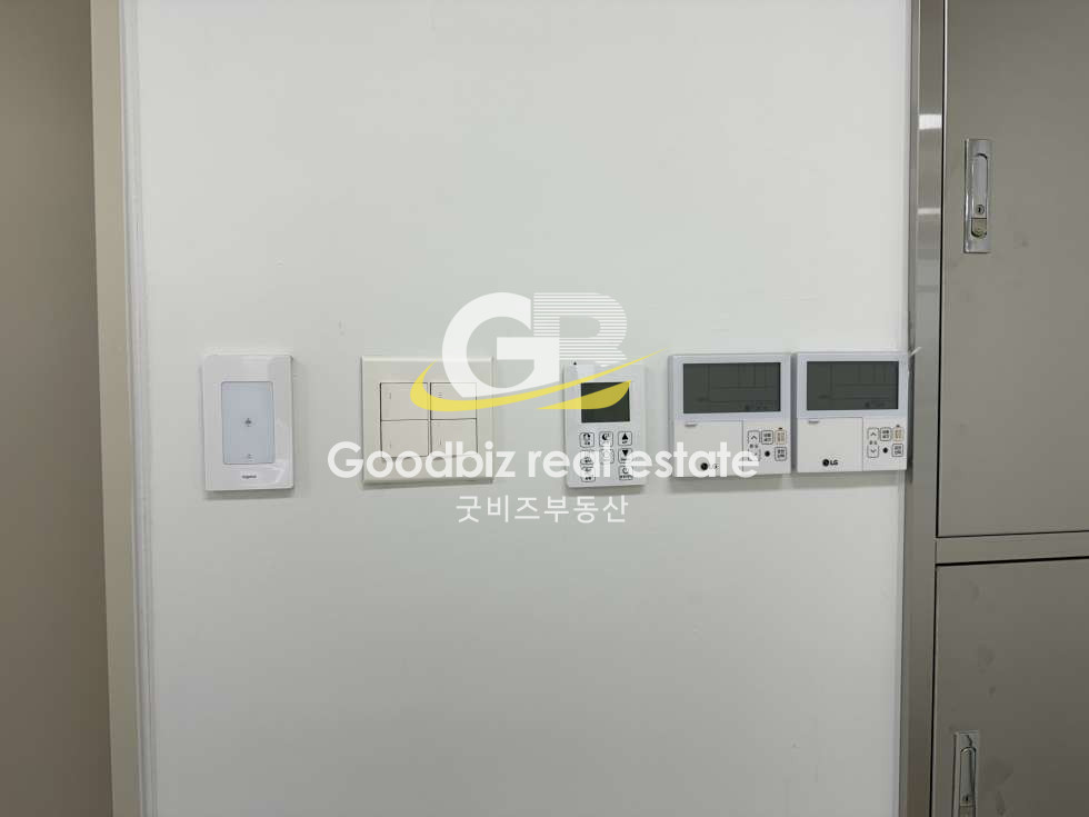 경기 용인기흥구 구갈동 [실23평] 기흥지식산업센터, 일반업무, 연구실, 물류업 추천, 제조업등록가능, 2면발코니, 전매 가능 월세 매물번호 10372 사진 5