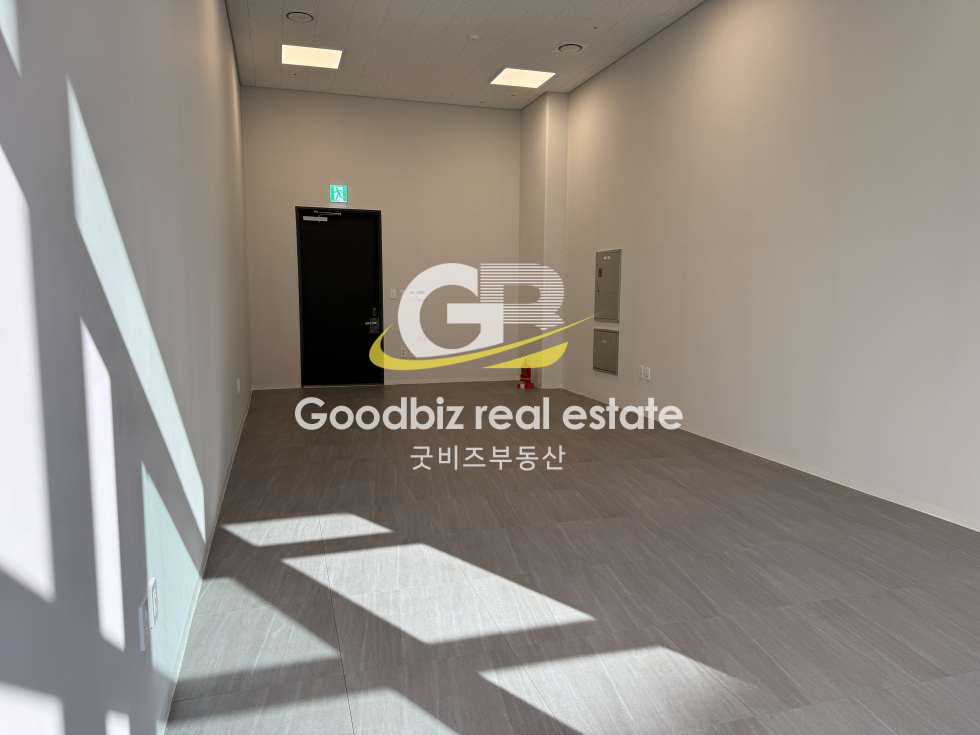 경기 수원영통구 원천동 전용10평 지식산업센터 사무실, 신축 첫입주,저렴한임대료 월세 매물번호 10369 사진 3