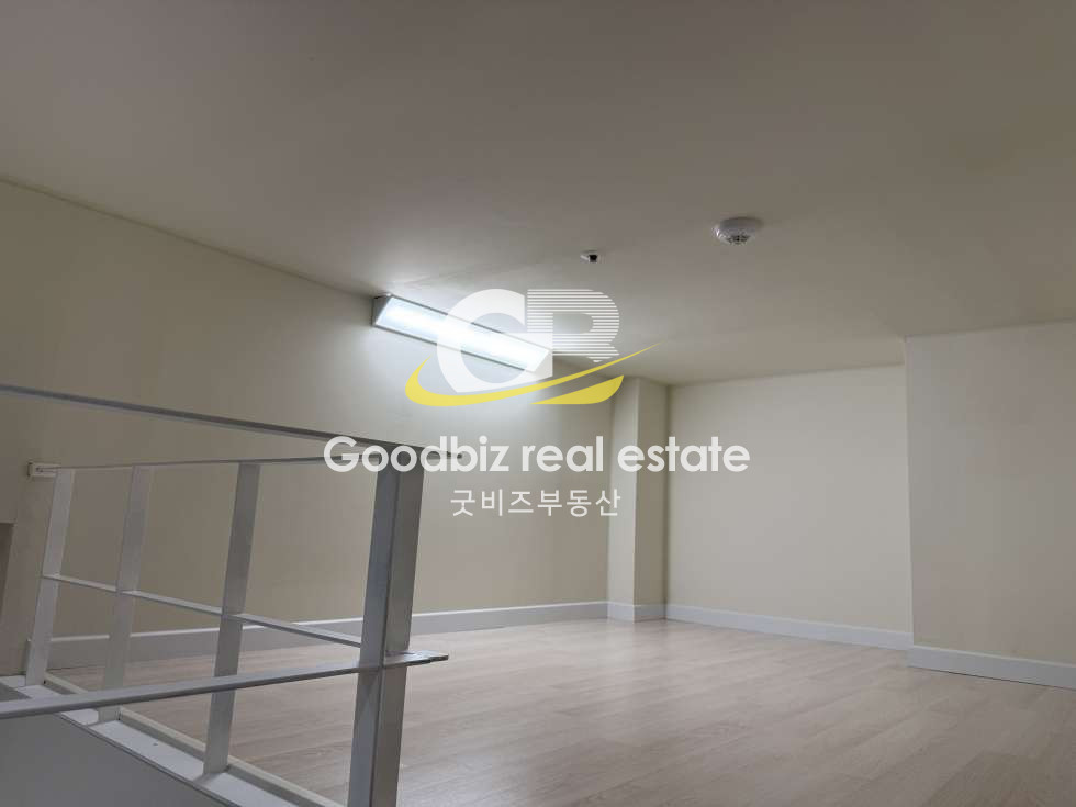 경기 수원영통구 원천동 399-1 (영통 아이파크 디어반) 영통아이파크디어반동 [원룸 월세] 수원 영통역 복층원룸, 풀옵션, 사업용 전입불가 월세 매물번호 10398 사진 6